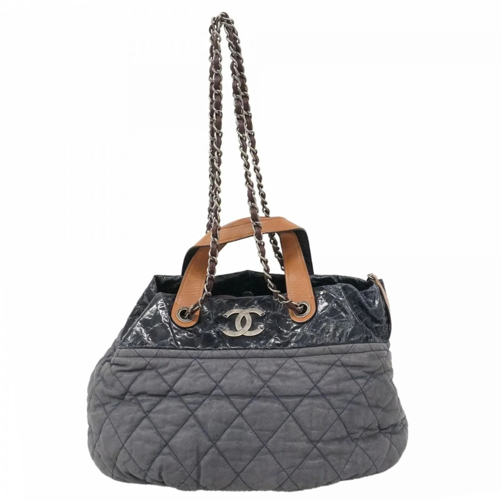CHANEL Gray Leather Tote Bag